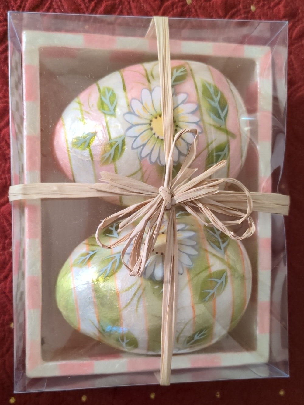 NWT Discontinued MacKenzie Child Rose Garden Daisy Egg Tray Set in pink & green
